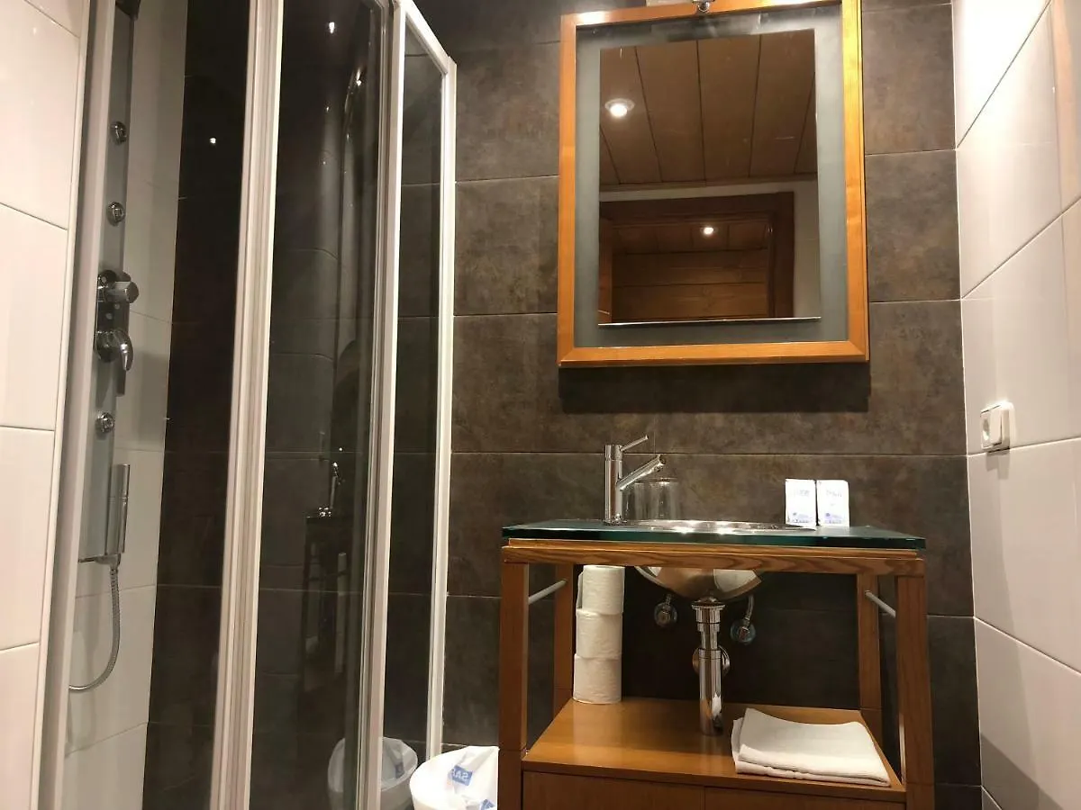 Hostal Piteus San Lorenzo de Morunys 2*,